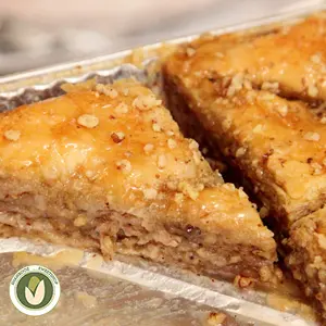 باقلوا بازاری، طرز تهیه و مواد اولیه